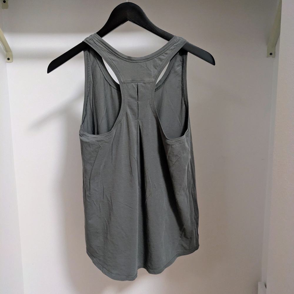 Lululemon Love tank Rhino Grey Size 6 - Picture 4 of 5